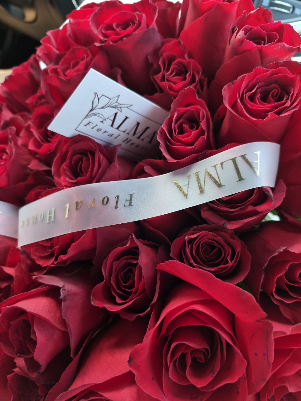 50 Red Roses