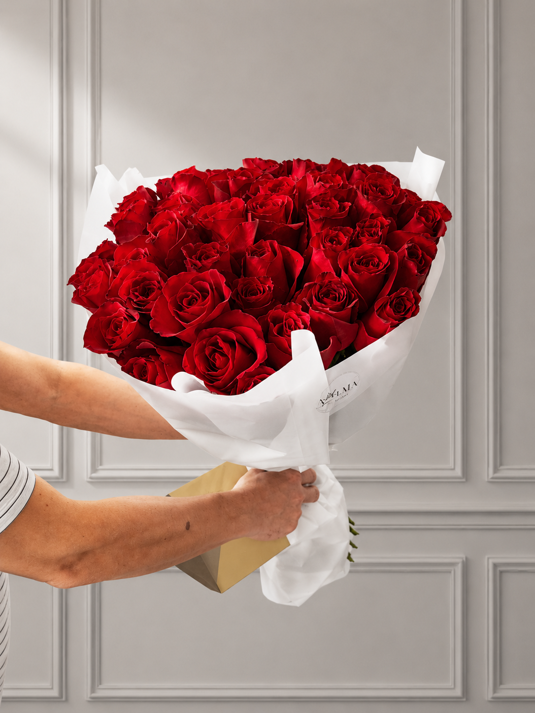 50 Red Roses